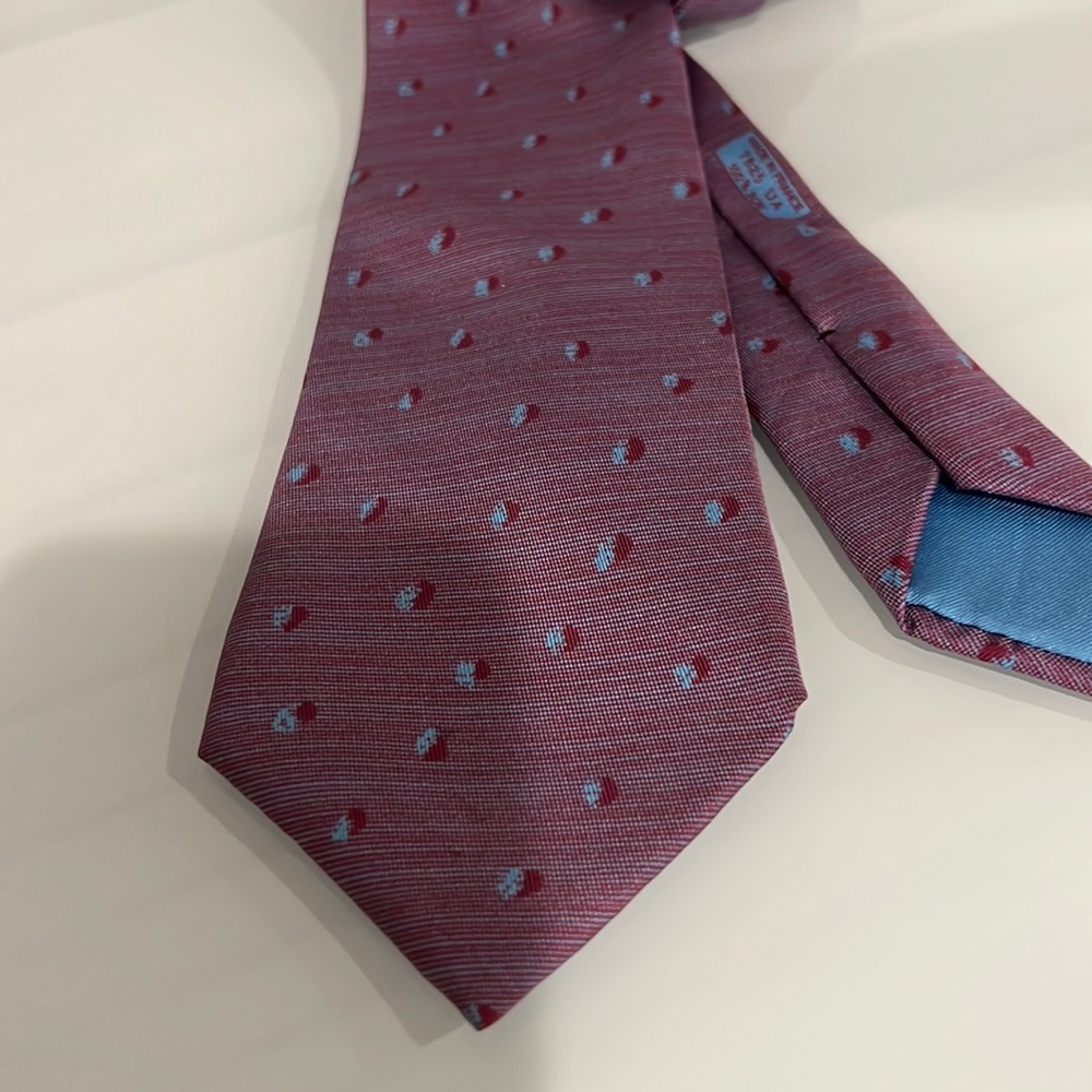 Hermes lightly used tie